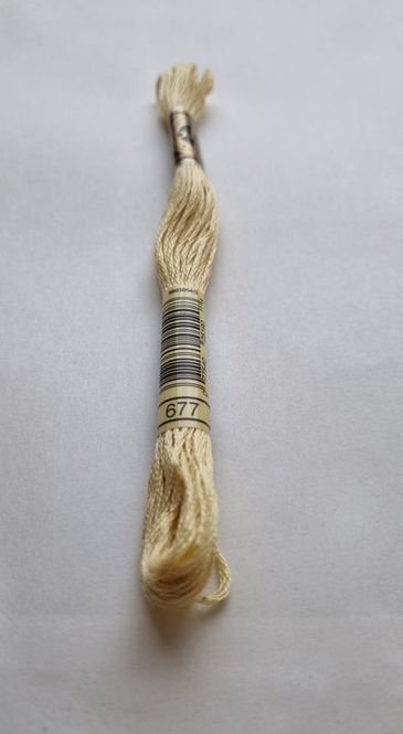Hovedbilde Moulinè garn 677