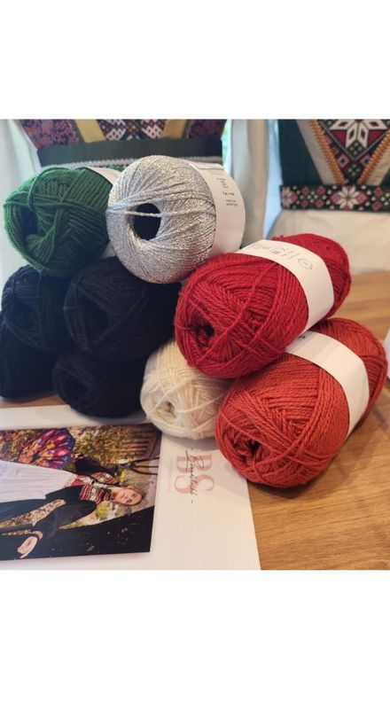 Bunadstrikk strikkepakke 