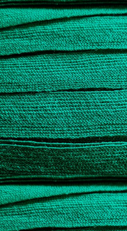 Strikkebånd/ Ullbånd lys grønn 25mm