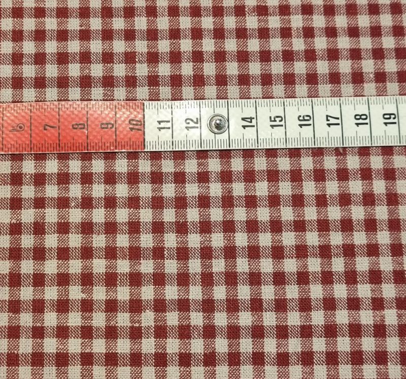 Rødrutet bomullsstoff