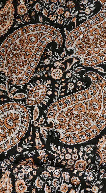 Pyntesjal sort mønstret