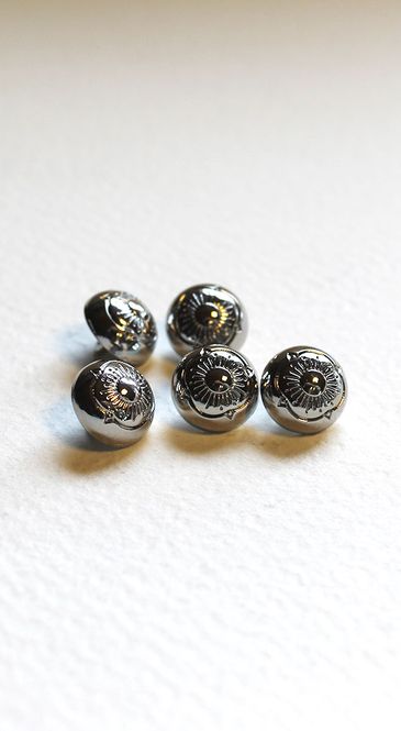 Hovedbilde Metall knapp  12 