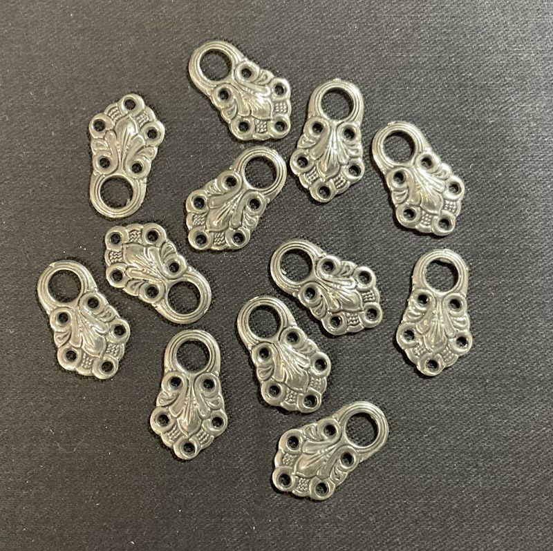 Tinnknapp Løkke Per 25mm