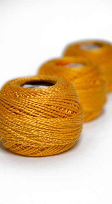 DMC perlegarn No. 8 725