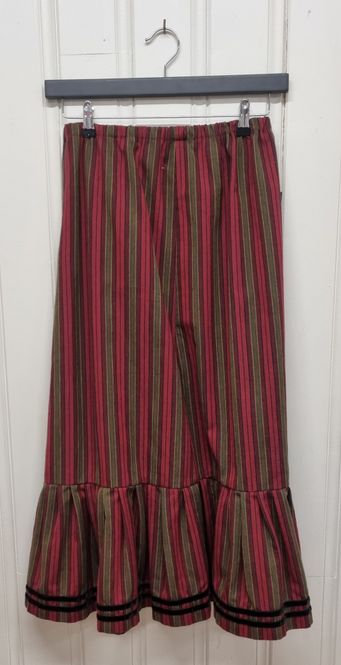 Hovedbilde Understakk rødstripet Guro Husflid 06