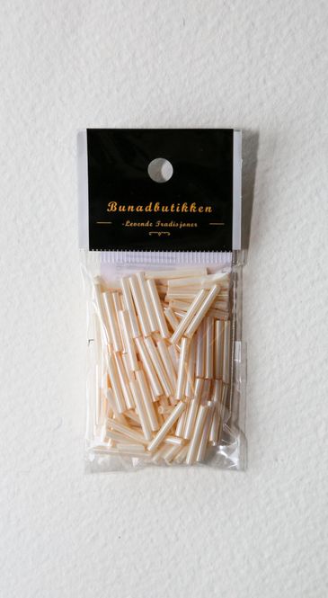 Hovedbilde K90123 Creme 15 mm Stavperler