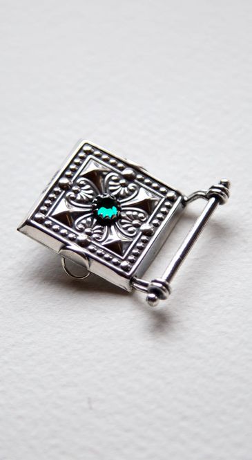 Hovedbilde Veskestøl 81003 oks. m/ grønn stein